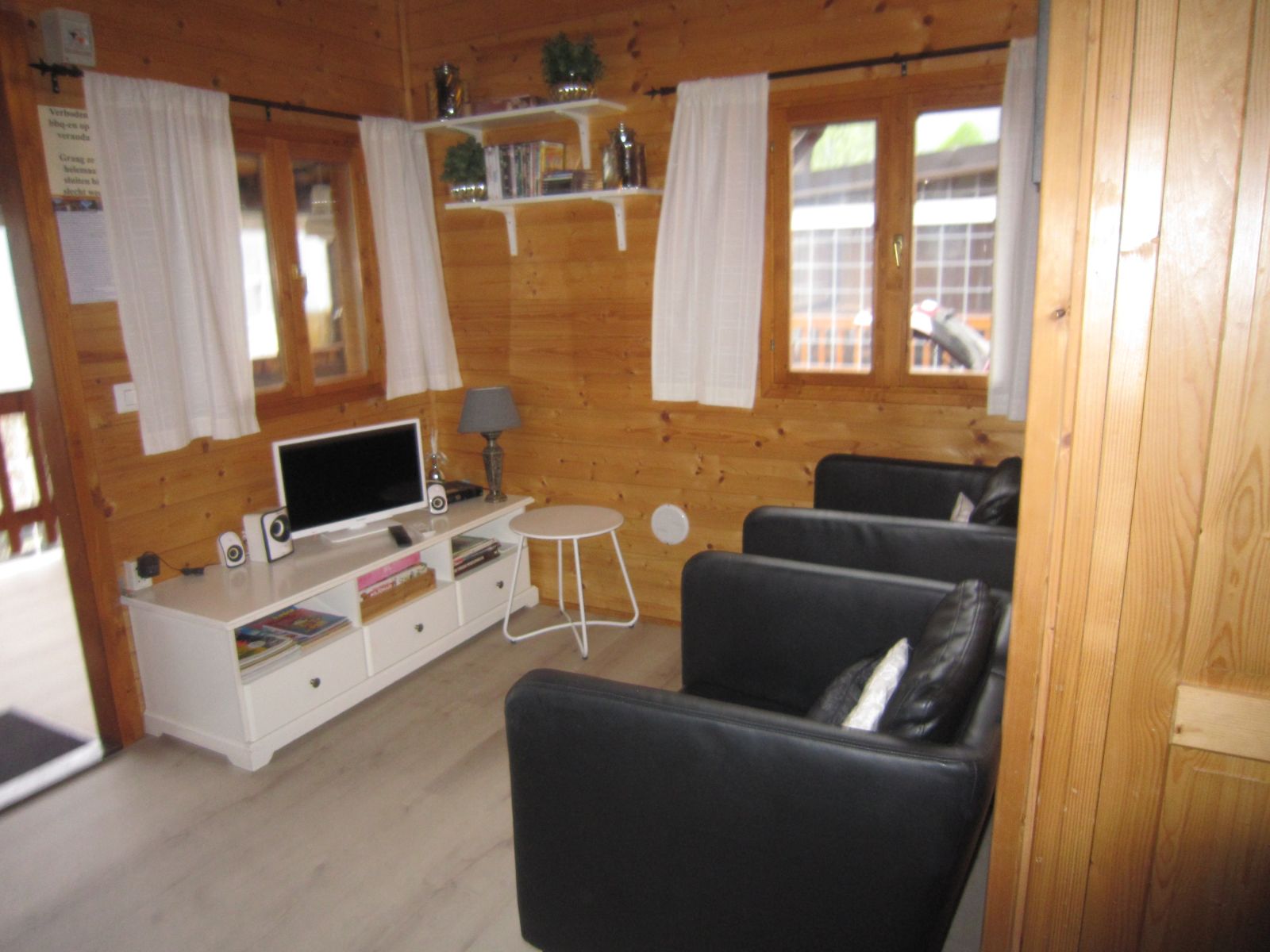 This is picture 1